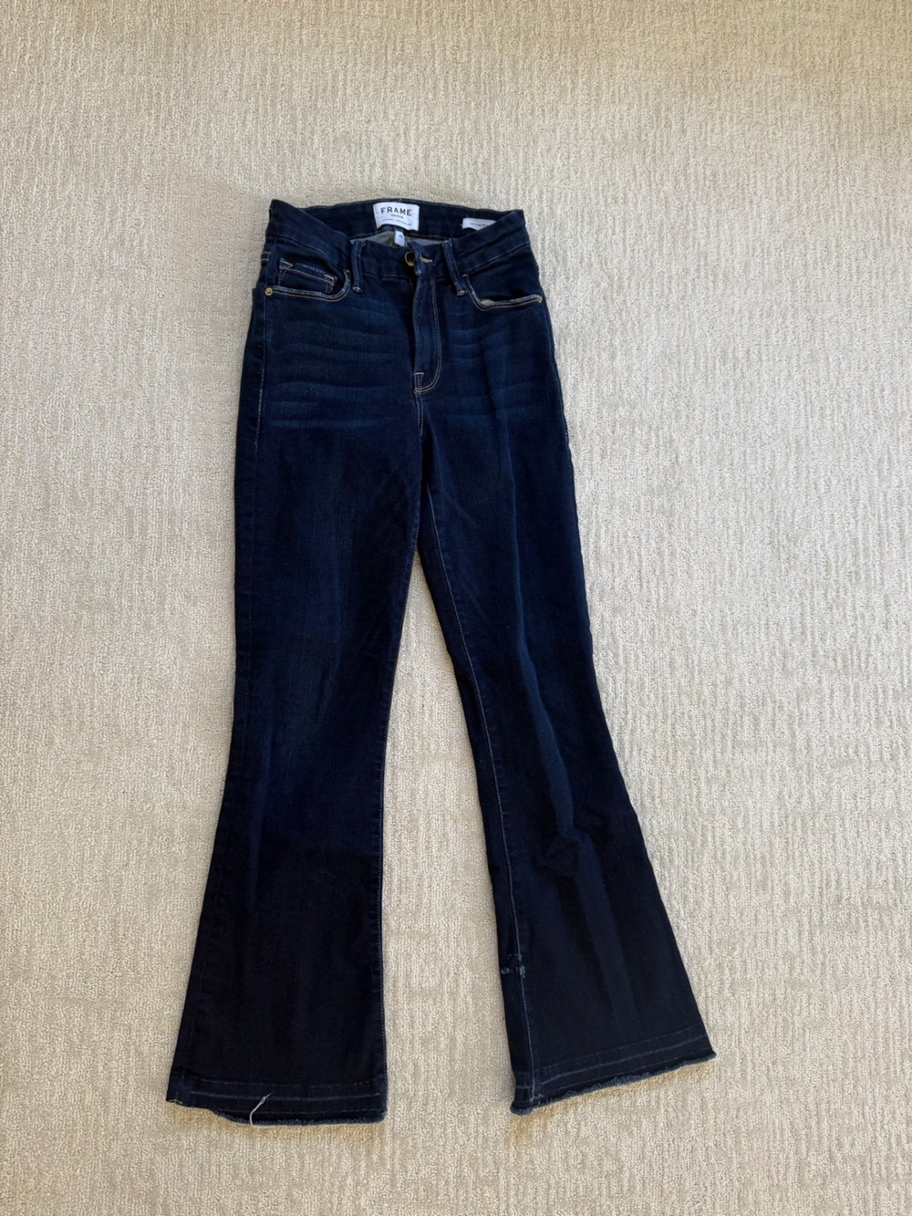 Frame Le Crop Mini Boot Jeans